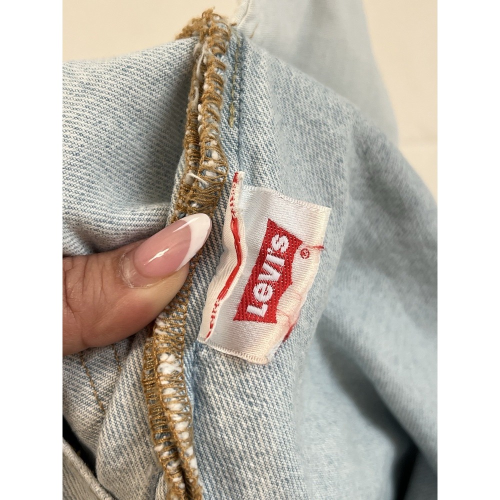 Levi's 501 Women's Denim Cutoff Shorts Size 29 / 8 High Rise Raw Hem Distressed - Picture 9 of 9